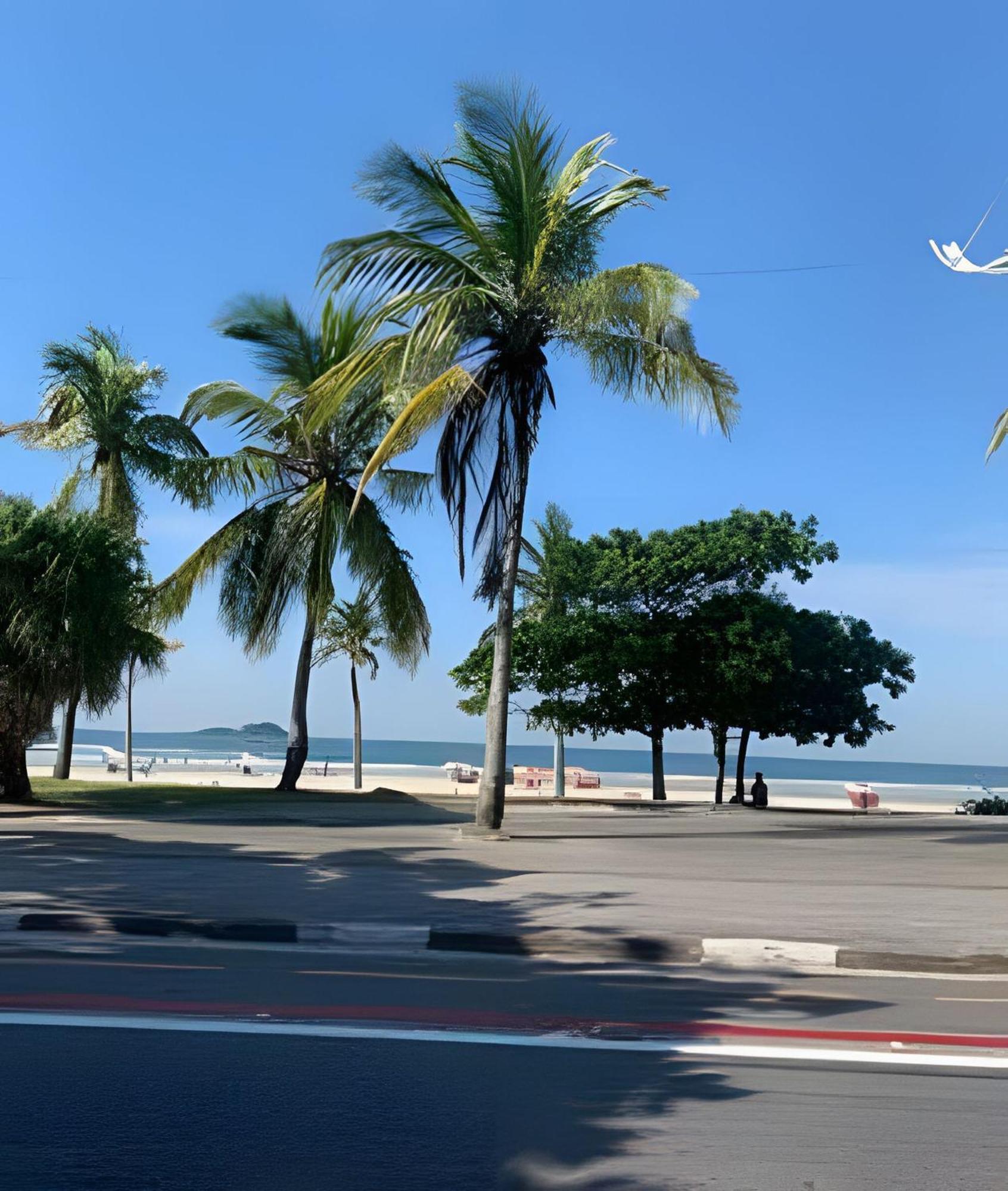 Apto Na Enseada Excelente Localizacao, 500M Da Praia, Garagem, Ar Condicionado Portaria 24 Horas グァルジャー エクステリア 写真